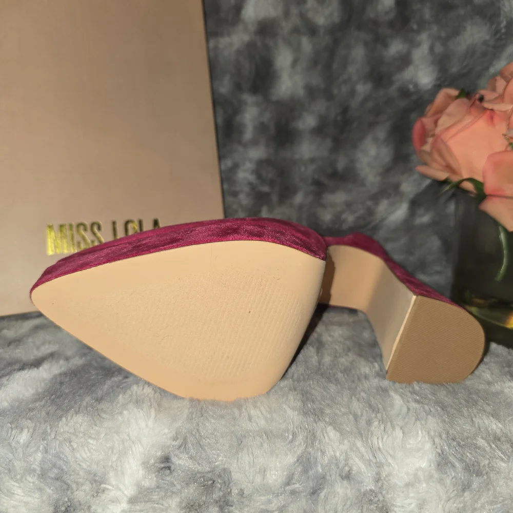 Miss Lola Fuchsia Platform Heels - Picture 2 of 3